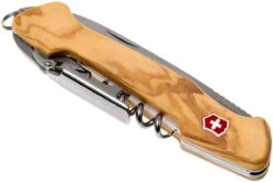 Victorinox Wine Master Olive 0.9701.64 Navaja Suiza